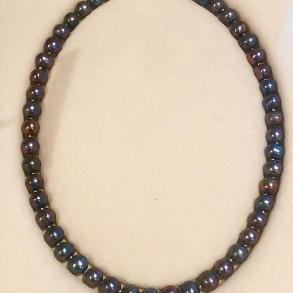 Genuine Blue Lagoon freshwater pearl necklace